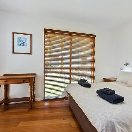 Wheelhouse Apartments Strahan Buitenkant foto