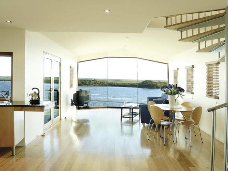 Wheelhouse Apartments Strahan Buitenkant foto