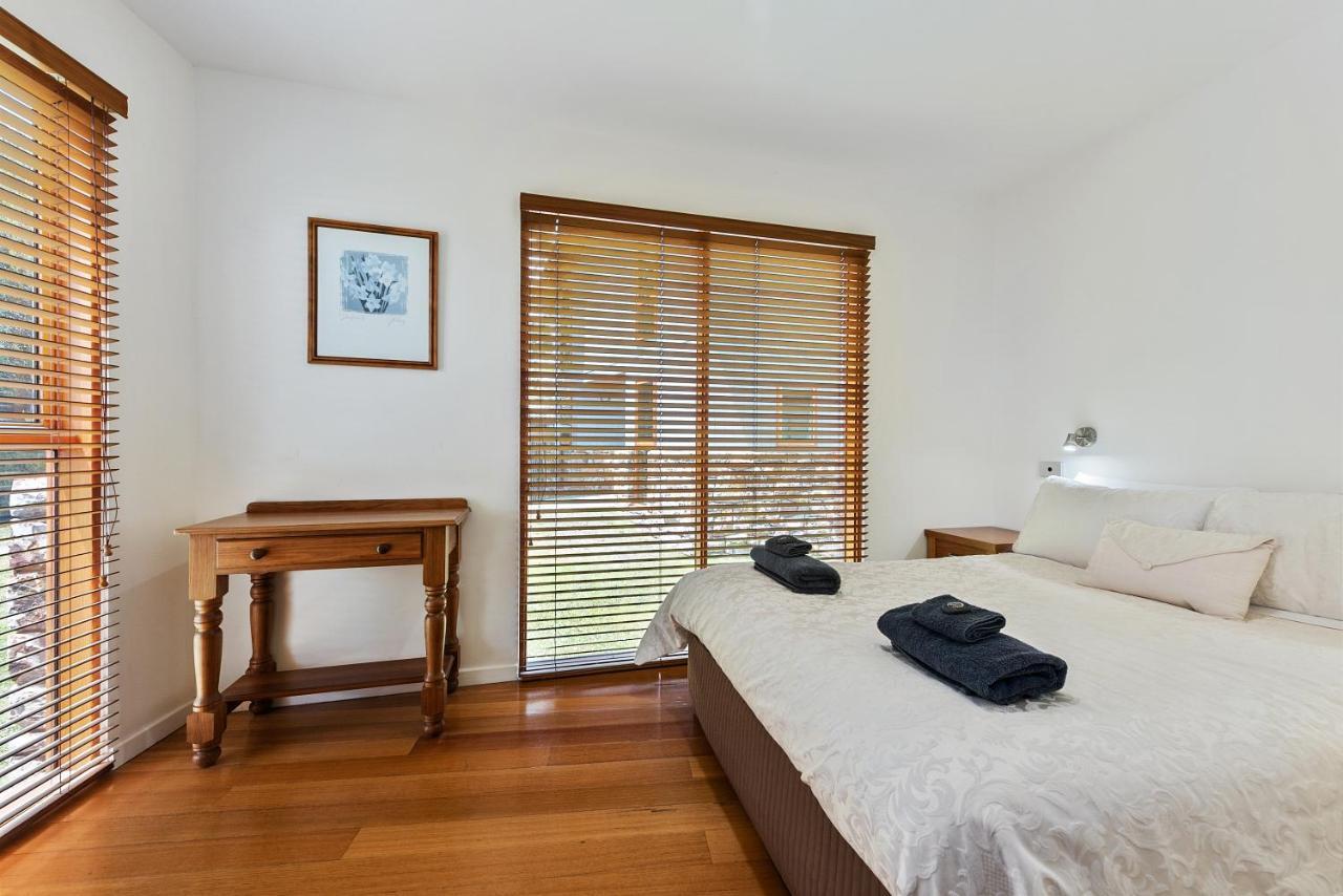 Wheelhouse Apartments Strahan Buitenkant foto